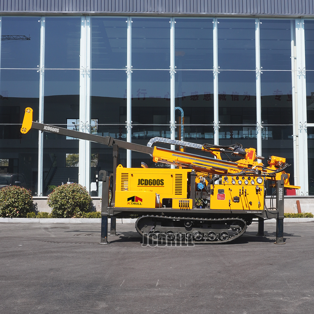 Полностью гидравлическая гусеничная буровая установка для алмазного бурения скважин JCD600S